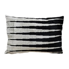 VELVET IKAT PILLOW COVER BLACK SILVER Q7 
